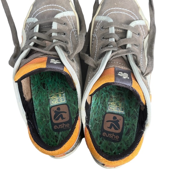 Like New Women’s Brown & Orange Sneakers Size 7 - Picture 7 of 12